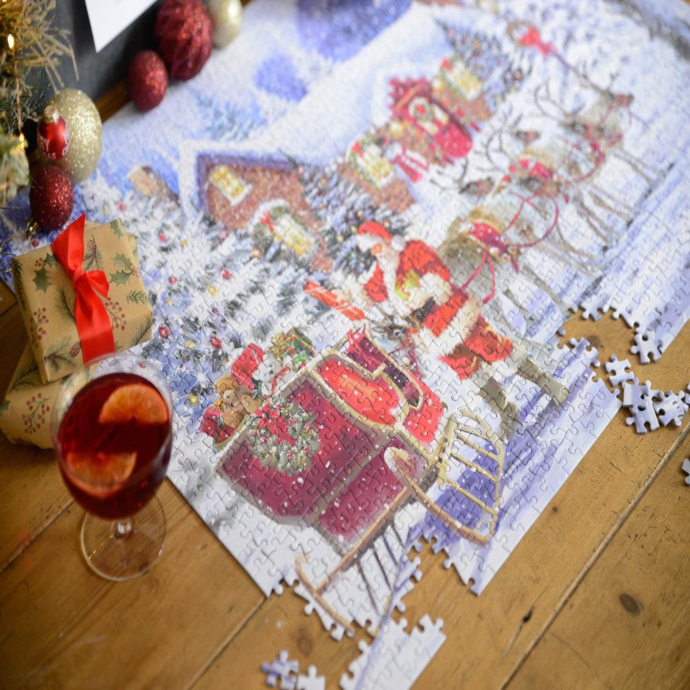 Santa's Visit 1000 Piece Jigsaw Puzzle Lifestyle 2